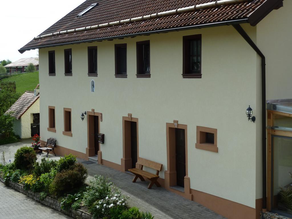 Bernerhof Lägenhet Pottenstein Exteriör bild