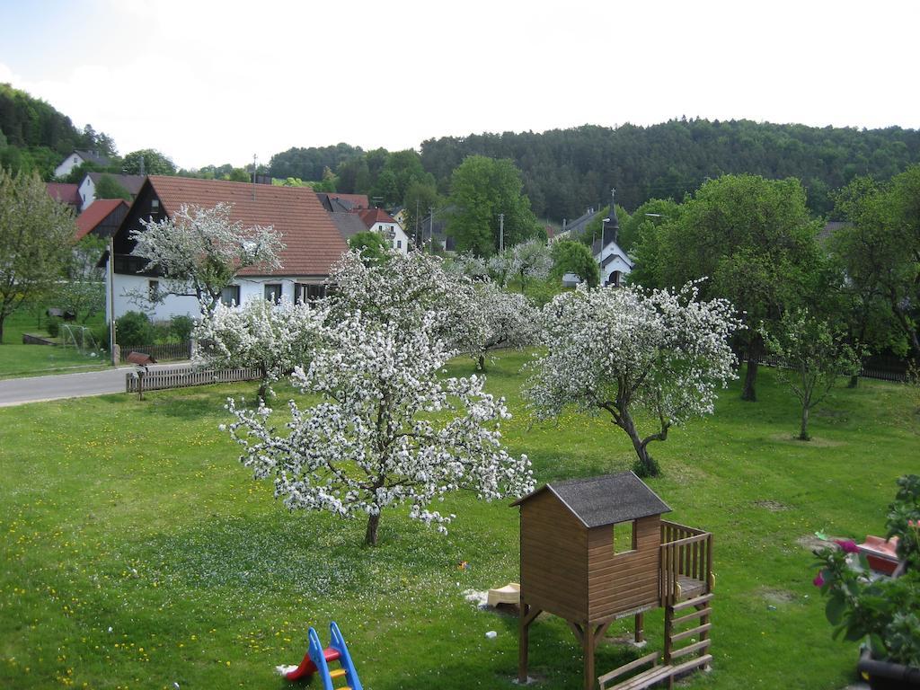 Bernerhof Lägenhet Pottenstein Exteriör bild